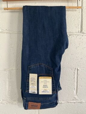 Levi Strauss Signature Gold Classic Taper Jeans- 6/W 28